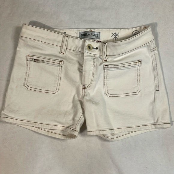 Diesel + Edun Ed-Esyl White Shorts SZ 27 - Picture 1 of 7